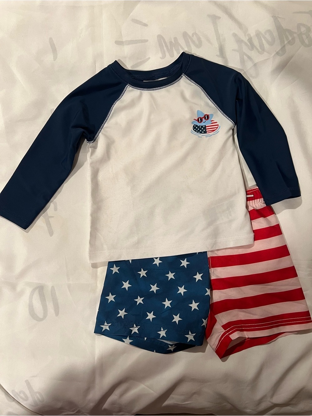 Old Navy Patriotic Toddler Rash Guard & Swim Trunk Set Size 18-24 Months